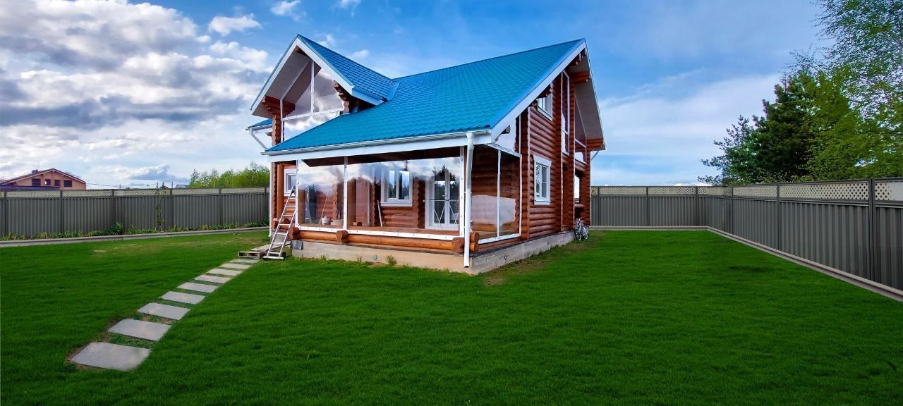Мягкие окна на веранде загородного дома в городе Хотьково